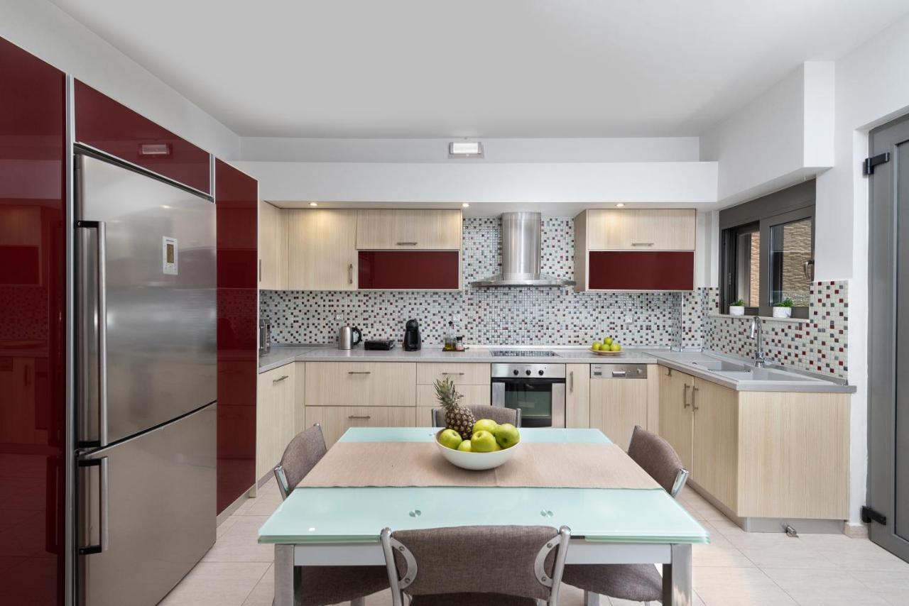 Alina Apartment Ялисос Екстериор снимка